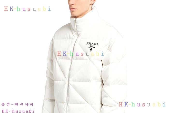 NEW 프라다 패딩 신상 P 992448
