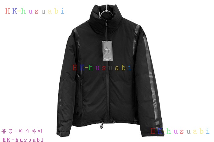 NEW 펜디 패딩 신상 FD 2245526