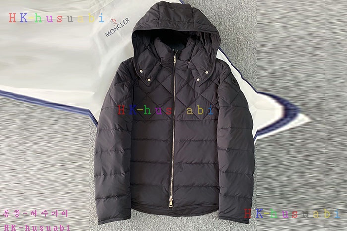 NEW 몽클레어 패딩 신상 M 3245510