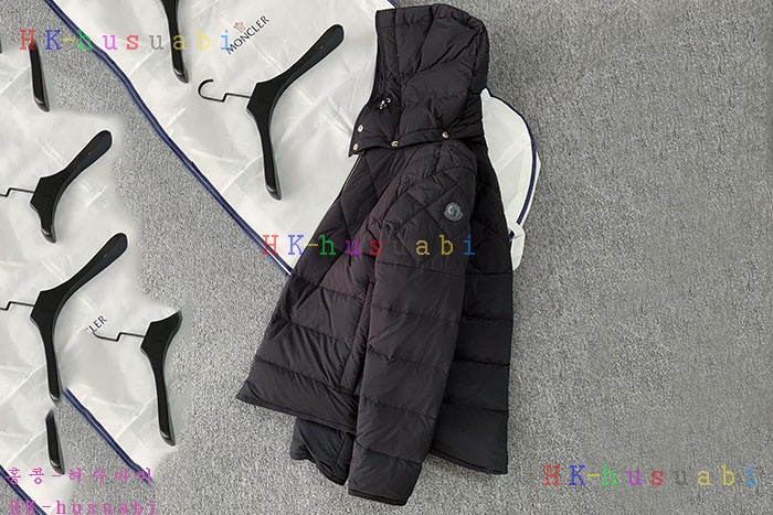 NEW 몽클레어 패딩 신상 M 3245510
