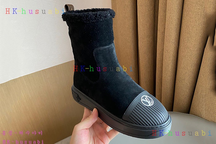 NEW 루이비통 부츠 신상 LV 5525221