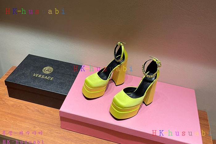 NEW 베르사체 신발 신상 V 7255250