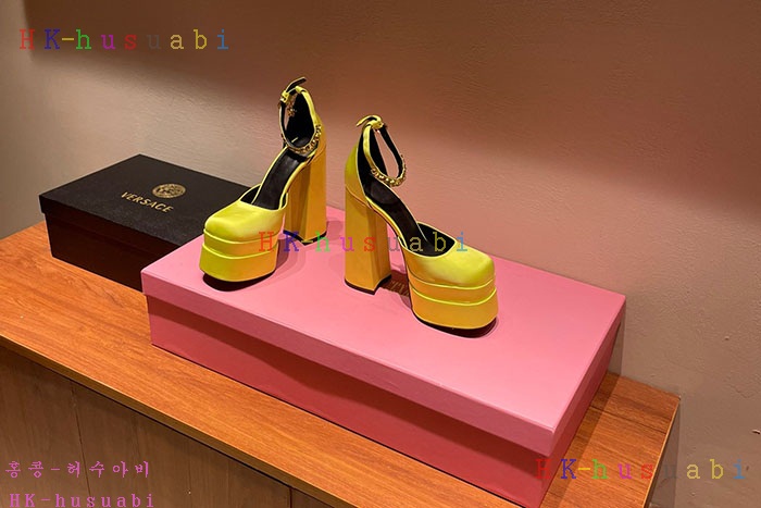 NEW 베르사체 신발 신상 V 7255250