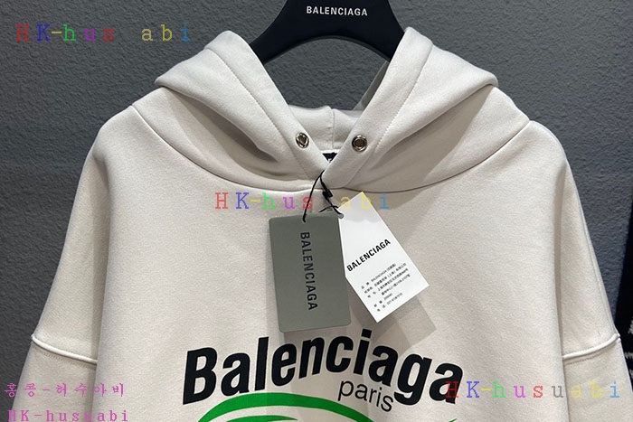 NEW 발렌시아가 후드티 신상 B 662536