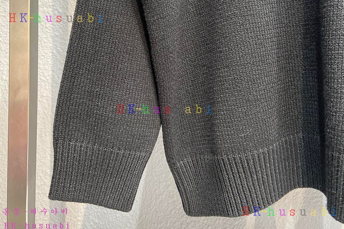 NEW 발렌시아가 니트 신상 B 662536