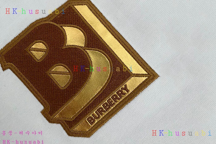 NEW 버버리 반팔티 신상 BB 3251141