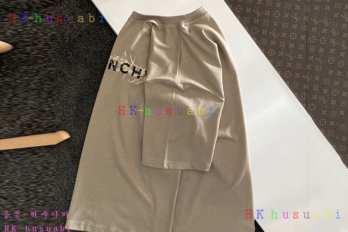 NEW 지방시 반팔티 신상 GV 2533320