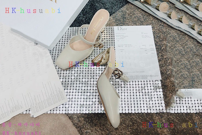 NEW 디올 신발 신상 DR 2242513
