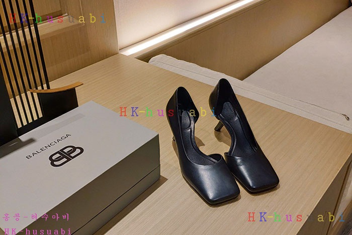 NEW 발렌시아가 신발 신상 B 288831