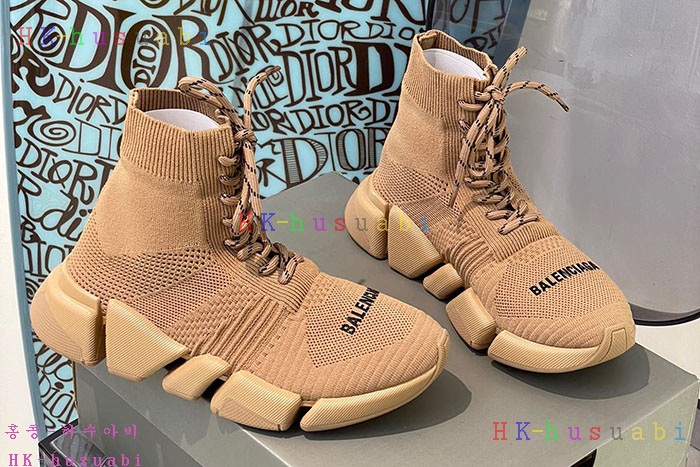 NEW 발렌시아가 신발 신상 B 924550
