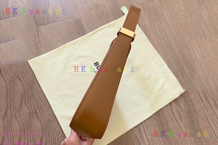 ★미러급★버버리 레더 TB 숄더 백 80462511-2