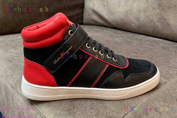 NEW 페라가모 스니커즈 신상 F 725548