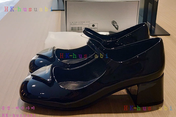 NEW 프라다 스니커즈 신상 P 663619