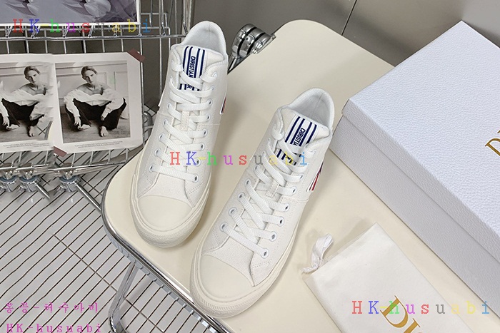 NEW  디올 스니커즈 신상 DR 566912