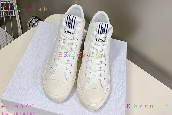 NEW  디올 스니커즈 신상 DR 566912