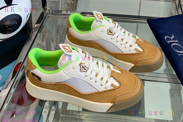NEW  디올 스니커즈 신상 DR 566904