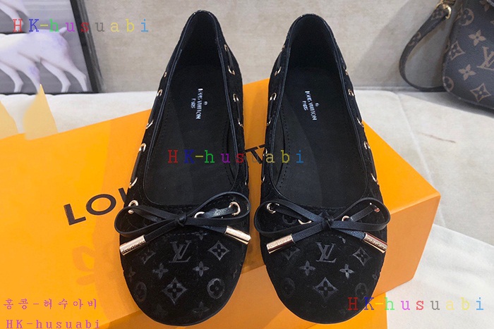 NEW 루이비통 신발 신상 LV 1125342