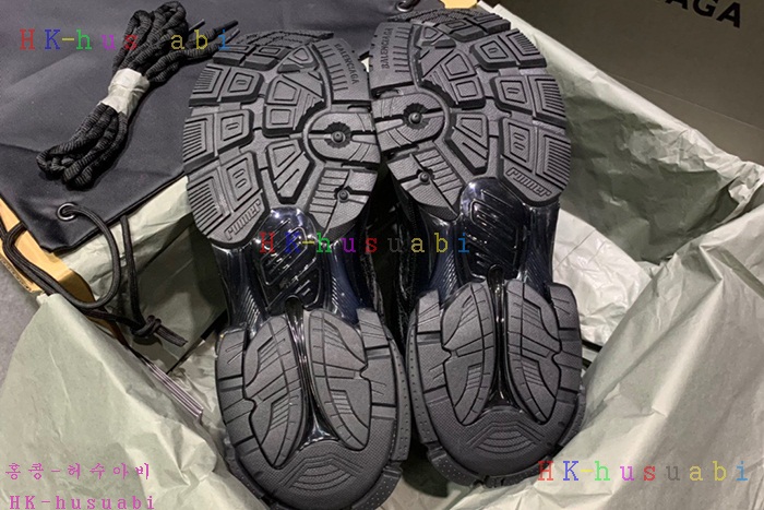 NEW 발렌시아가 신발 신상 B 553404