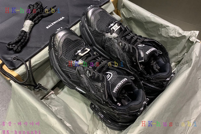 NEW 발렌시아가 신발 신상 B 553404