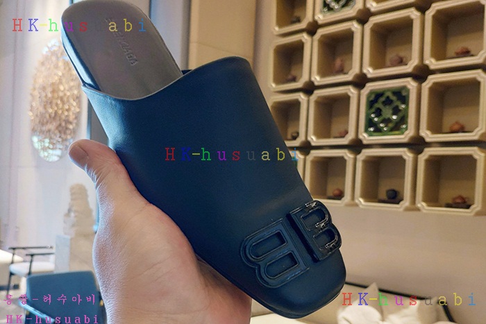NEW 발렌시아가 신발 신상 B 5582408