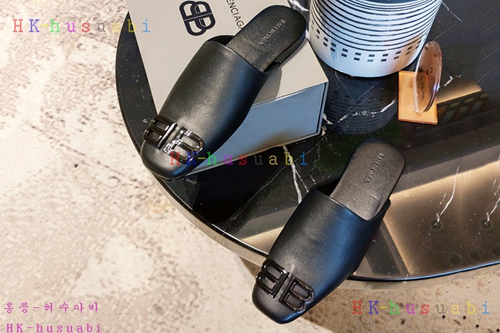 NEW 발렌시아가 신발 신상 B 5582408