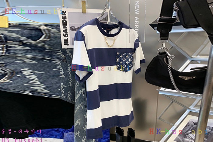 NEW 루이비통 반팔티 신상 LV 418220