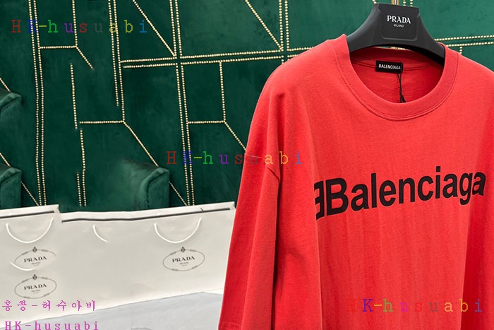 NEW 발렌시아가 반팔티 신상 B 6350014