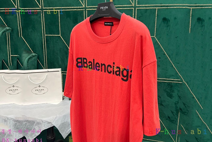 NEW 발렌시아가 반팔티 신상 B 6350014