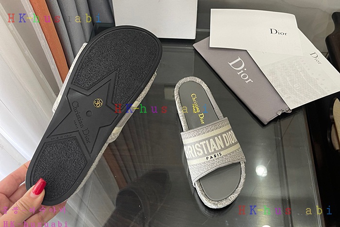 NEW 디올 신발 신상 DR 2250100