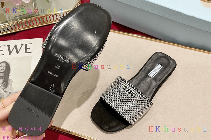 NEW 프라다 신발 신상 P 255543