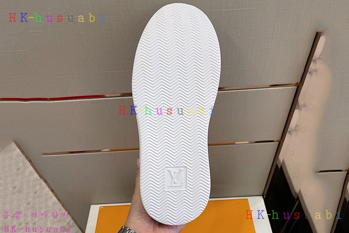 NEW 루이비통 스니커즈 신상 LV 1142661