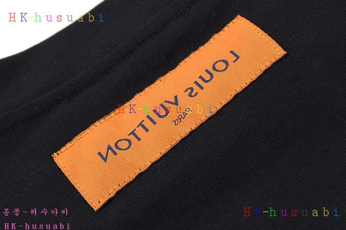 NEW 루이비통 반팔티 신상 LV 152411