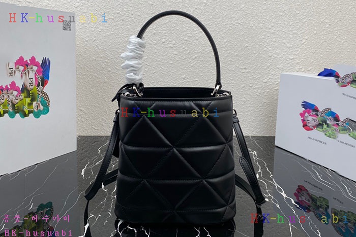 ★미러급★프라다 스펙트럼 파니에 버킷백 1BA319-2