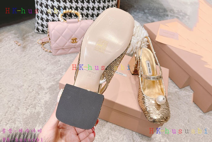 NEW 미우미우 신발 신상 MU 555281