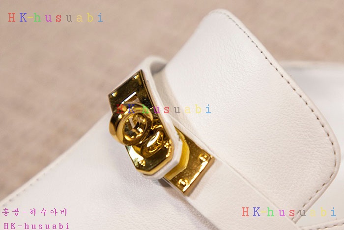 NEW 에르메스 신발 신상 H 552515