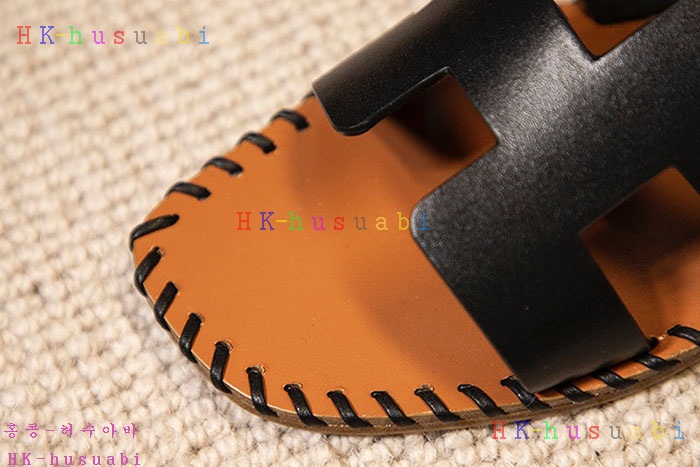 NEW 에르메스 샌들 신상 H 2425013