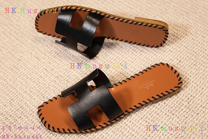 NEW 에르메스 샌들 신상 H 2425013