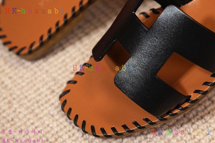 NEW 에르메스 샌들 신상 H 2425013