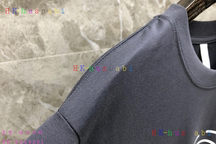 NEW 톰브라운 반팔티 신상 TB 415111