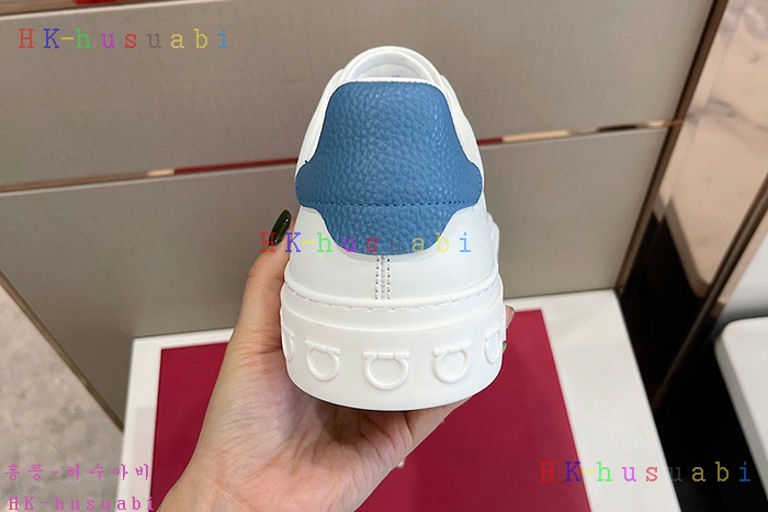 NEW 페라가모 스니커즈 신상 F 4424111