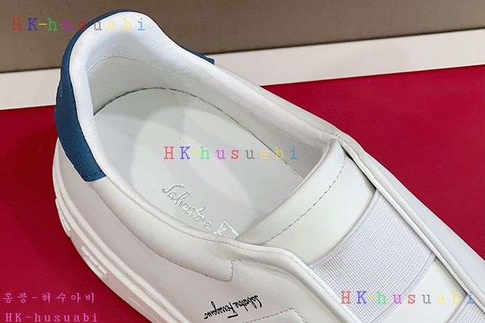 NEW 페라가모 스니커즈 신상 F 4424111