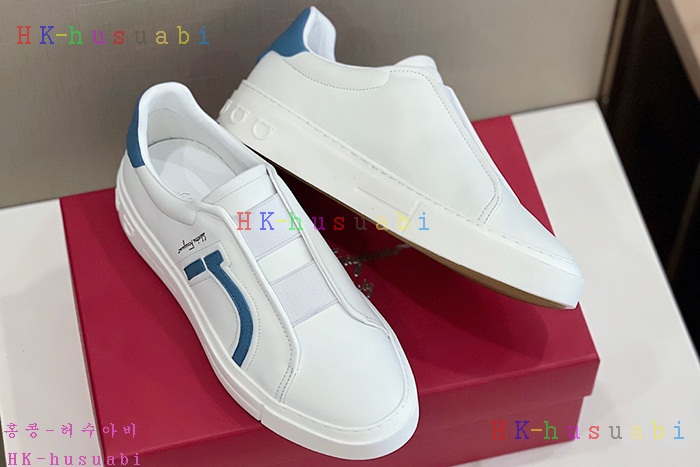 NEW 페라가모 스니커즈 신상 F 4424111
