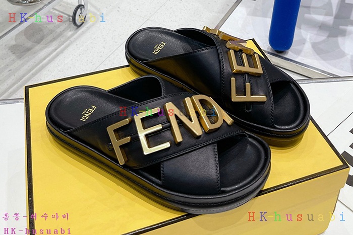 NEW 펜디 슬리퍼 신상 F  8855906