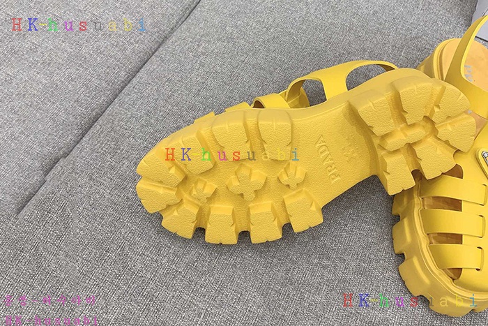 NEW 프라다 샌들 신상 P 7140442