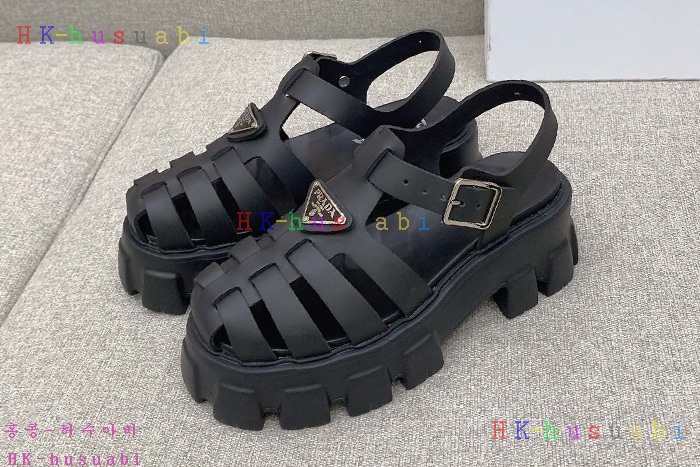 NEW 프라다 샌들 신상 P 7140445
