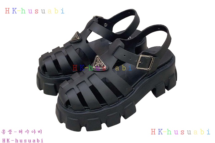 NEW 프라다 샌들 신상 P 7140445
