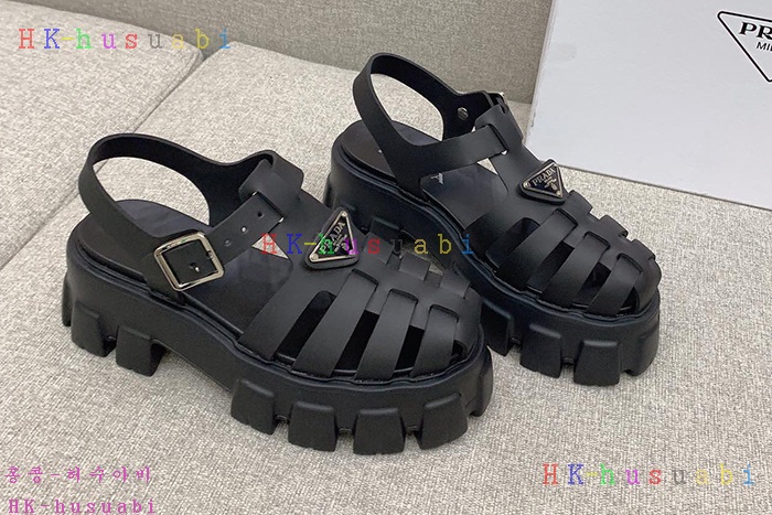 NEW 프라다 샌들 신상 P 7140445