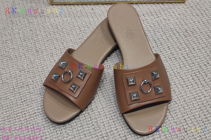 NEW 에르메스 샌들 신상  H 84503