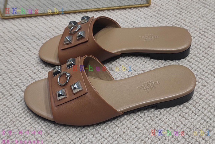 NEW 에르메스 샌들 신상  H 84503
