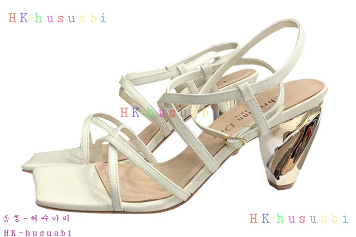 NEW 디올 샌들 신상 DR 412204